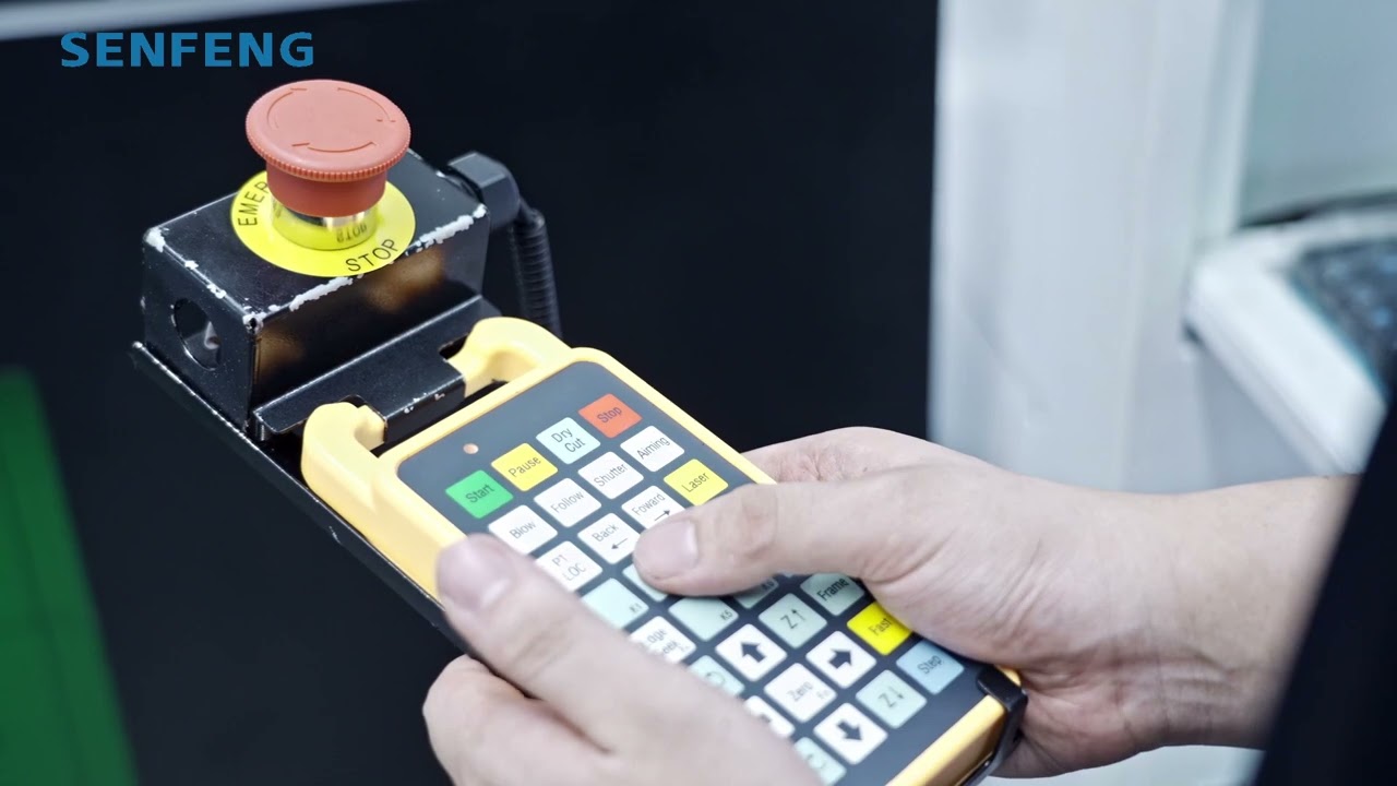 SF-6024GT con Cabina de Seguridad: Corte de Tubo con Bisel para Entornos Industriales Seguros