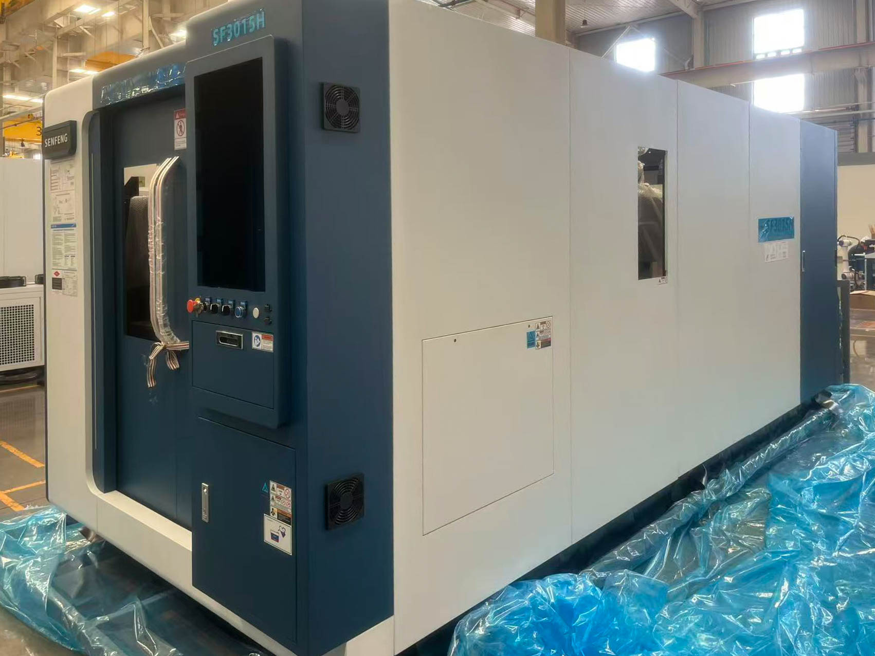 Envío SENFENG SF3015HC 6kW Barcelona - DM NOVATECH 4